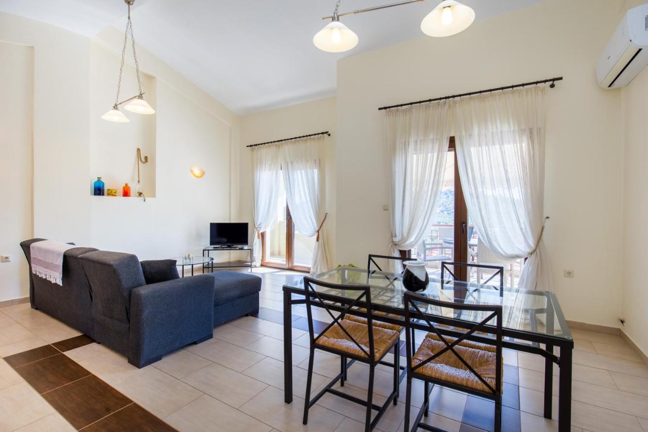 Villa Oliva อัสตริส ภายนอก รูปภาพ