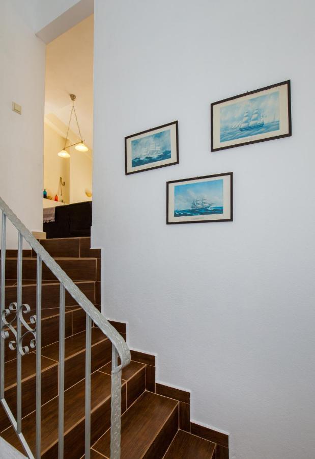 Villa Oliva อัสตริส ภายนอก รูปภาพ