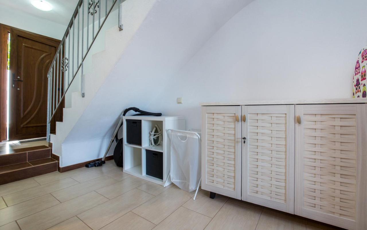 Villa Oliva อัสตริส ภายนอก รูปภาพ