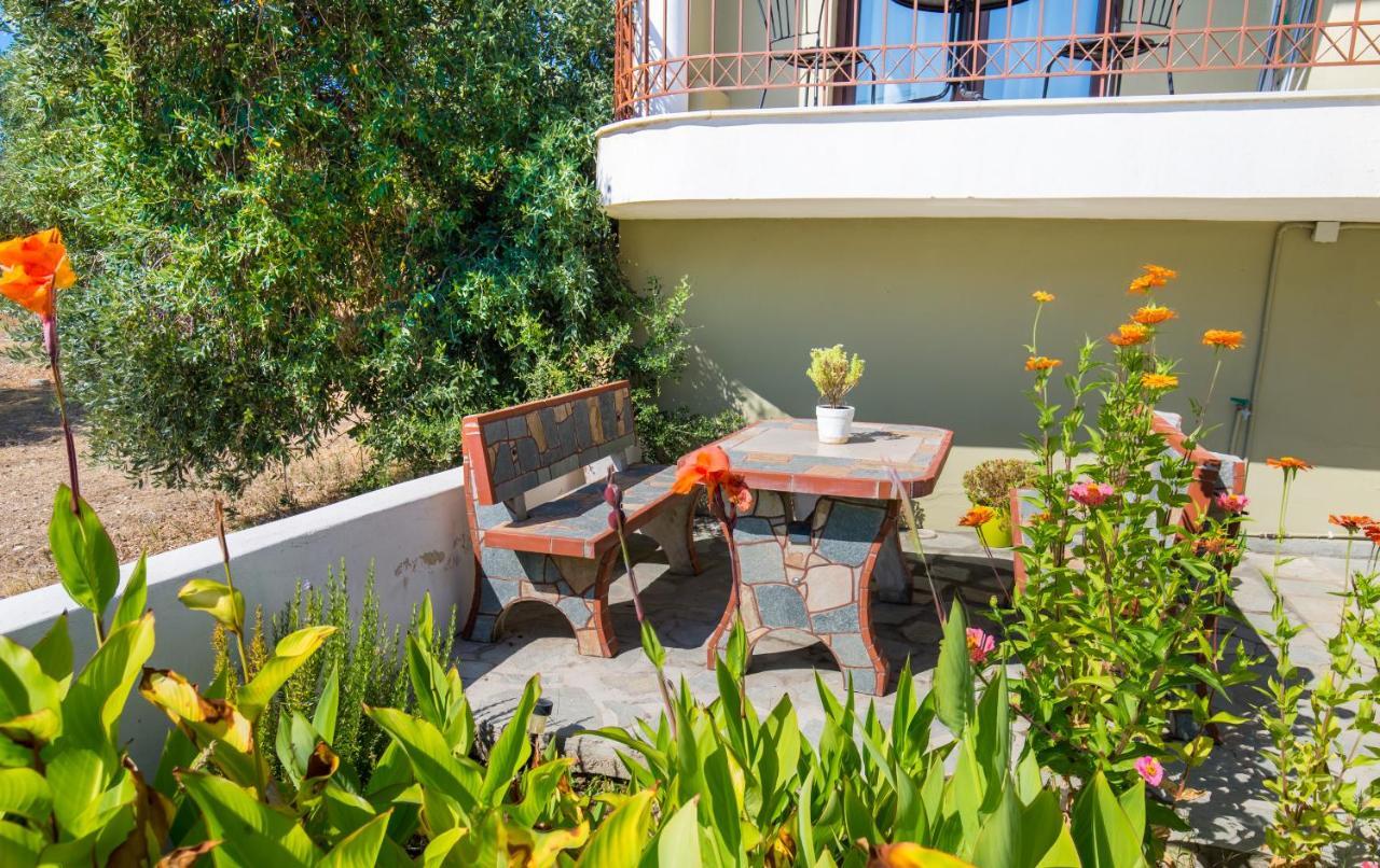 Villa Oliva อัสตริส ภายนอก รูปภาพ