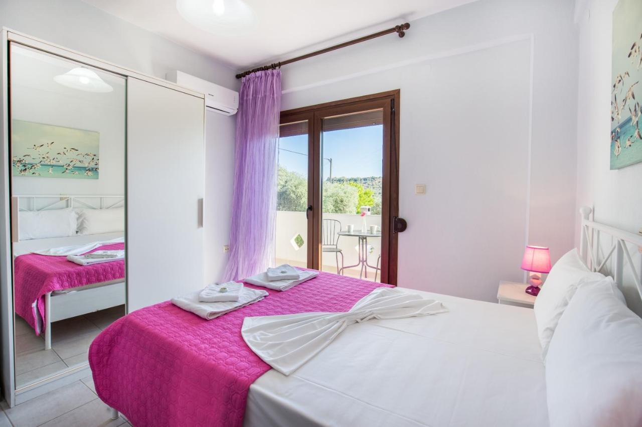 Villa Oliva อัสตริส ภายนอก รูปภาพ
